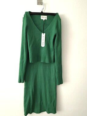 Olive + Oak 2-Piece Ribbed Knit Skirt Set Emerald Green Size S NWT